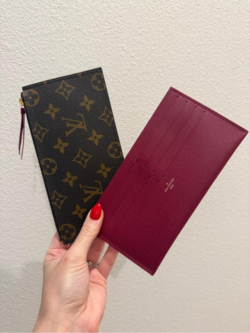 NEW. NEVER USED. Louis Vuitton Felicie Pochette Inserts